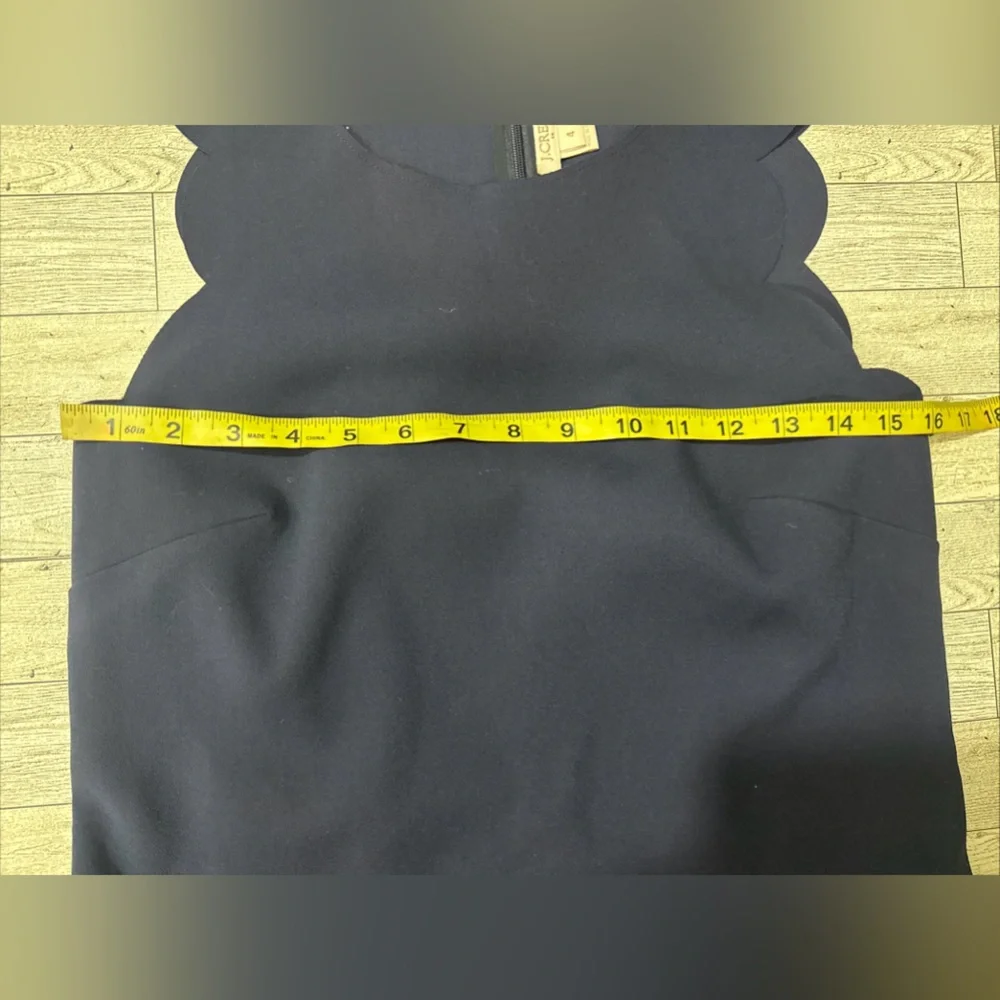J Crew Women Sz 4 Navy Blue Scalloped Shift Sleeveless Dress Style A3744 - Picture 9 of 10